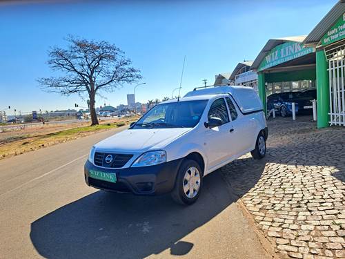 Nissan NP200 1.6i Aircon