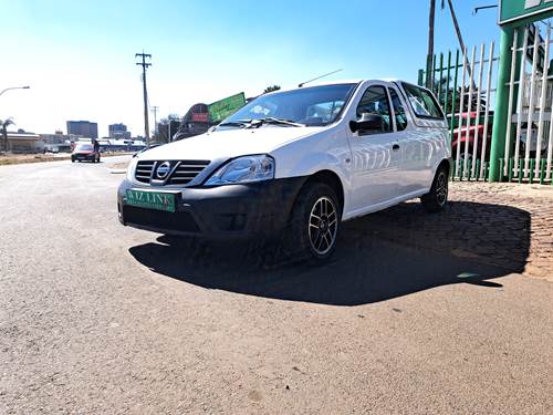 Nissan NP200 1.6i