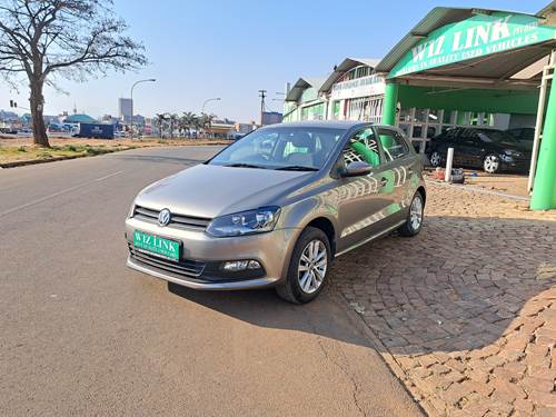 Volkswagen (VW) Polo Vivo 1.6 Hatch Comfortline Tiptronic 5 Door