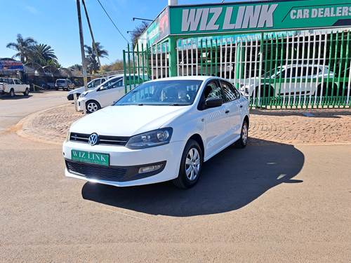 Volkswagen (VW) Polo Sedan 1.4 Trendline