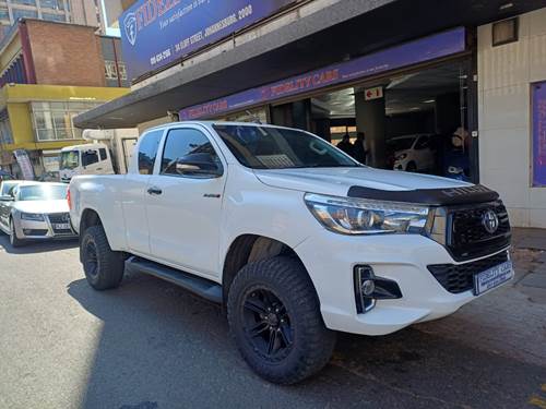 Toyota Hilux 2.4 GD 6 RB SRX P/U Extended Cab