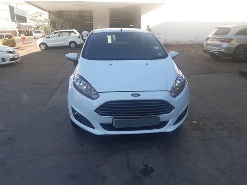 Ford Fiesta 1.4i Trend 5 Door