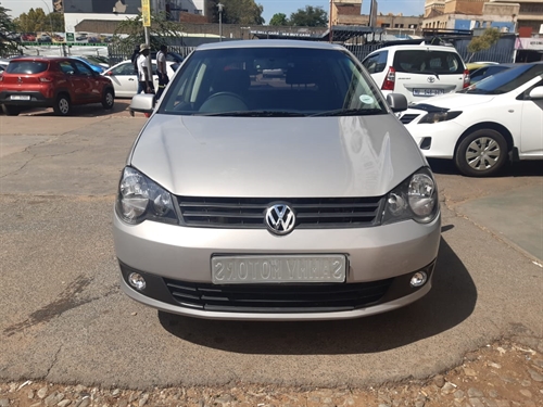 Volkswagen (VW) Polo Vivo 1.6 Hatch 5 Door