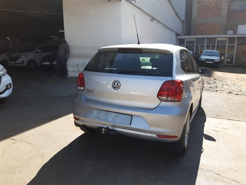 Volkswagen (VW) Polo Vivo GP 1.6 Hatch 5 Door Comfortline