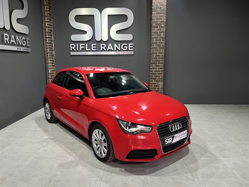 Audi A1 1.4T FSi Attraction S-tronic