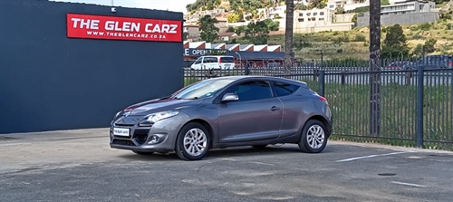 Renault Megane III 1.6 Expression Coupe