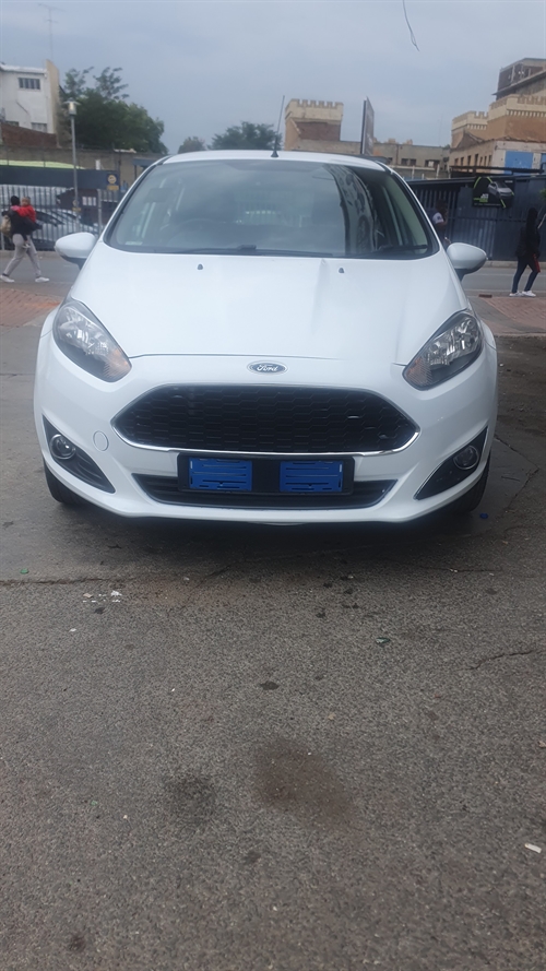 Ford Fiesta 1.4i (71 kW) Ambiente Hatch Back