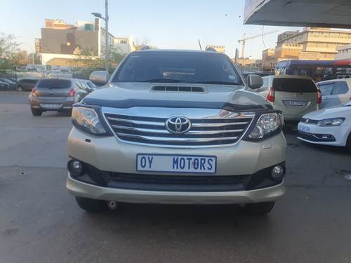 Toyota Fortuner III 3.0 D-4D 4x4 Auto Heritage Edition