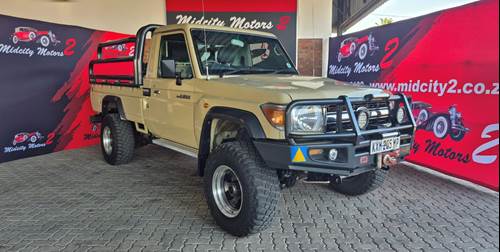 Toyota Land Cruiser 79 4.0 Pick Up