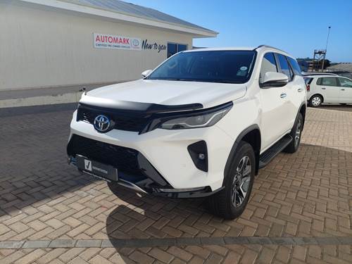 Toyota Fortuner VI 2.4GD-6 Raised Body Auto