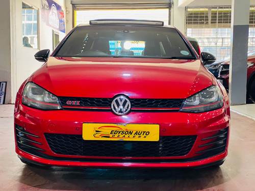 Volkswagen (VW) Golf 7 GTi 2.0 TSi DSG