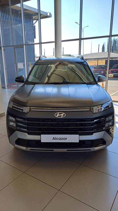 Hyundai Alcazar 2.0 Executive Auto