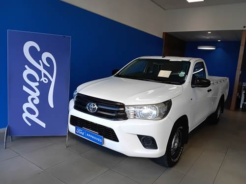 Toyota Hilux 2.4 GD 5MT Aircon Single Cab
