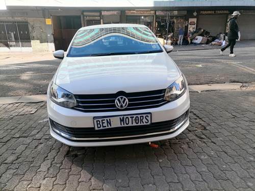 Volkswagen (VW) Polo Sedan 1.4 Comfortline
