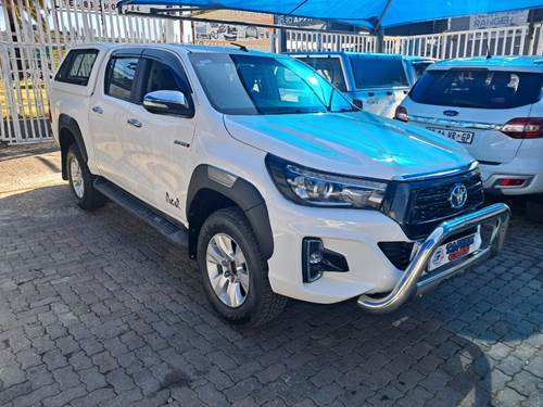 Toyota Hilux 2.8 GD-6 Double Cab Auto 
