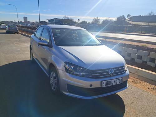 Volkswagen (VW) Polo Sedan 1.6 Trendline