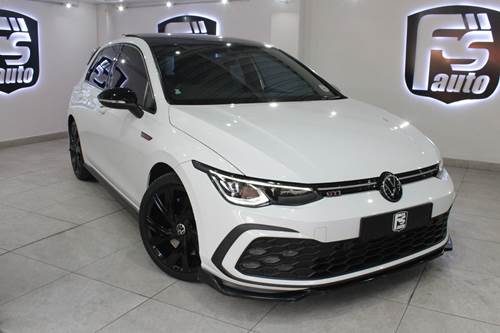 Volkswagen (VW) Golf 8 GTi 2.0 TSi DSG