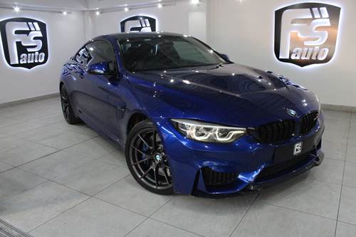 BMW M4 CS Coupe M-DCT
