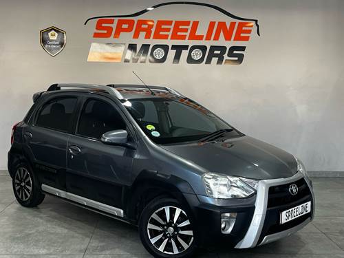 Toyota Etios Cross 1.5 Xs Hatch
