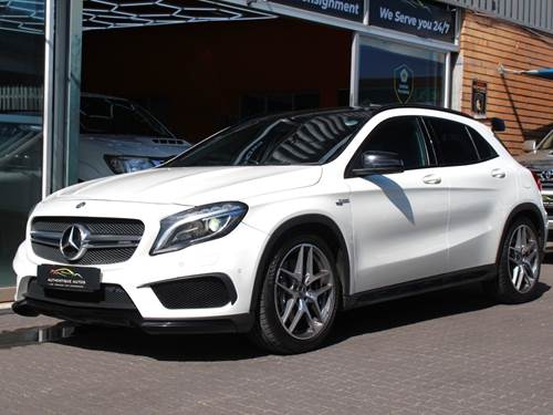 Mercedes Benz AMG A45 