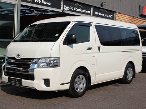 Toyota Quantum 2.7 10 Seat