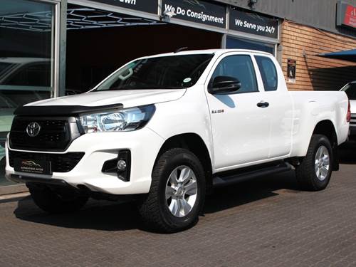 Toyota Hilux 2.4 GD-6 RB SRX Extra Cab 