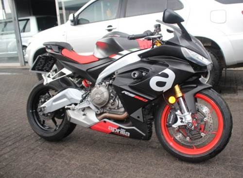 Aprilia RS 660