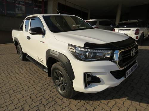 Toyota Hilux 2.4 GD-6 RB SRX Extra Cab 