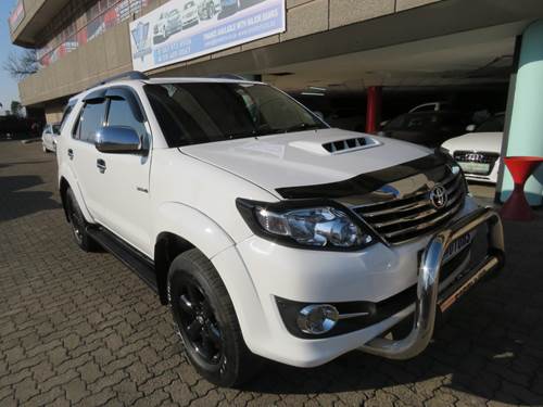 Toyota Fortuner II 3.0 D-4D Raised Body Auto