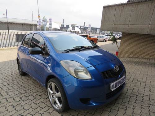Toyota Yaris T3 Hatch Back A/C 