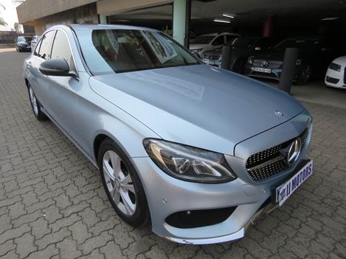 Mercedes Benz C 220 CDi Bluetec Avantgarde Auto