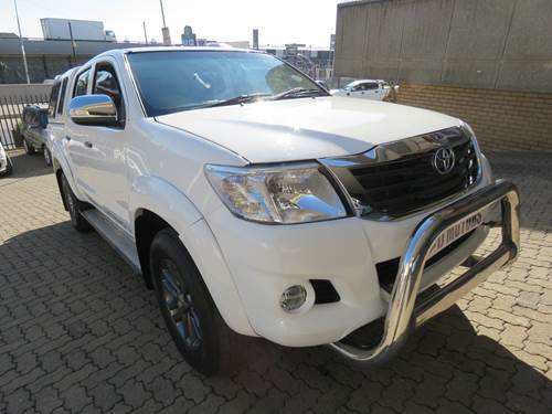 Toyota Hilux ( II) 2.5 D-4D SRX 4X4 Double Cab