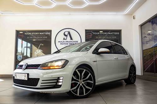 Volkswagen (VW) Golf 7 GTi 2.0 TSi DSG