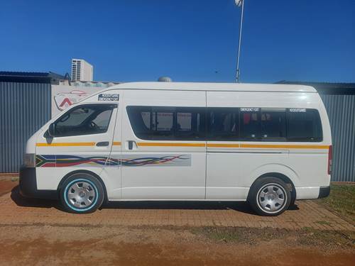 Toyota Quantum 2.7 Sesfikile 16 Seat