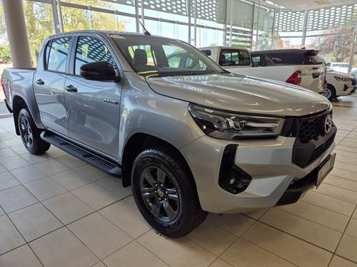 Toyota Hilux 2.8 GD-6 Raider Double Cab Auto 4x4