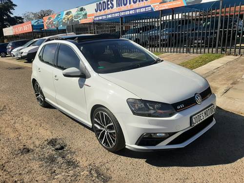 Volkswagen (VW) Polo GTi DSG