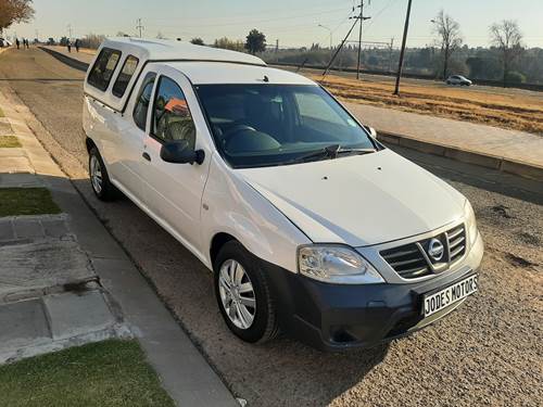 Nissan NP200 1.6i Aircon