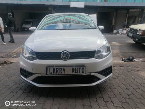 Volkswagen (VW) Polo Sedan 1.6 Comfortline