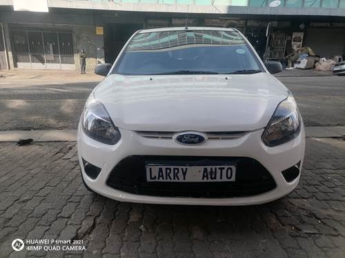 Ford Figo 1.4 TDCi Ambiente 5-Door Hatch Back