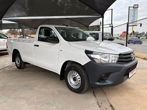 Toyota Hilux 2.4 GD Aircon Single Cab II