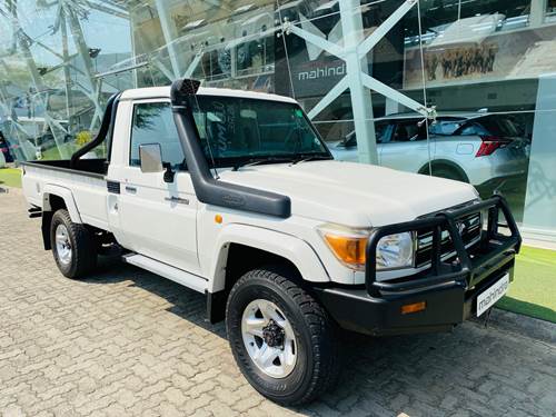 Toyota Land Cruiser 79 4.0 Pick Up