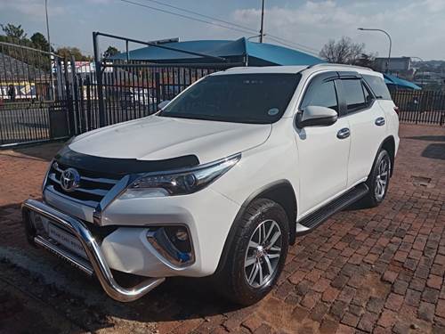 Toyota Fortuner IV 2.8 GD-6 Raised Body Auto