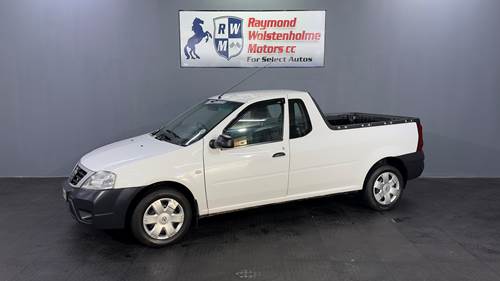 Nissan NP200 1.6i Pack