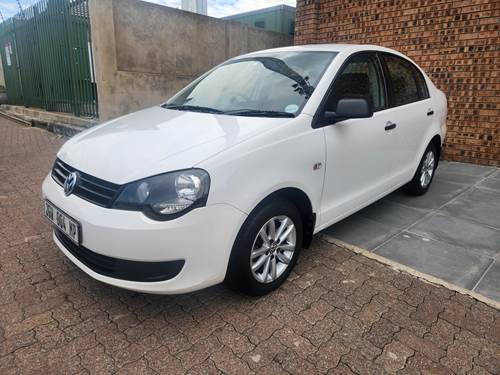 Volkswagen (VW) Polo Sedan 1.4 Trendline