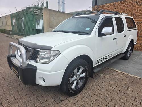 Nissan Navara 2.5 dCi Double Cab