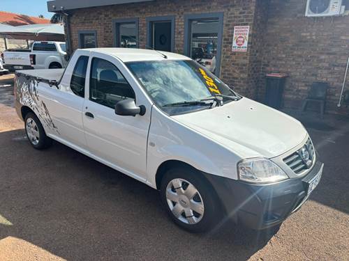 Nissan NP200 1.5 dCi A/C Safety Pack