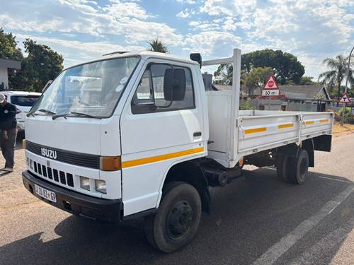 Isuzu N4000 D (FT)
