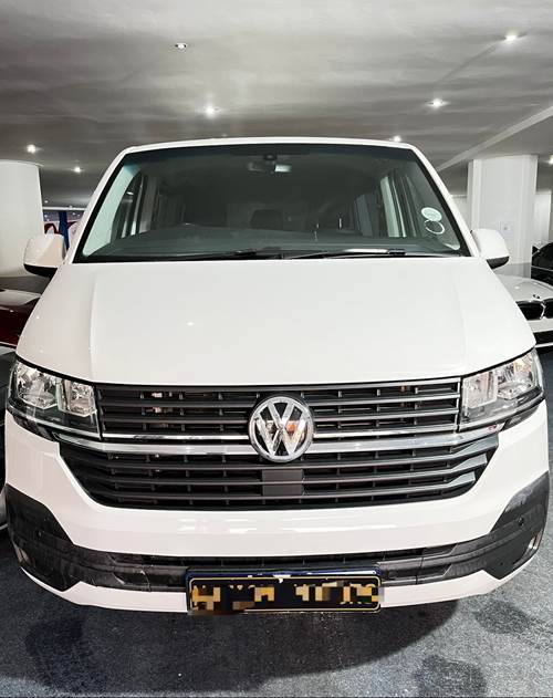 Volkswagen (VW) Transporter T6.1 Crew Bus 2.0 BiTDi (146kW) LWB 4Motion DSG (8 Seater)