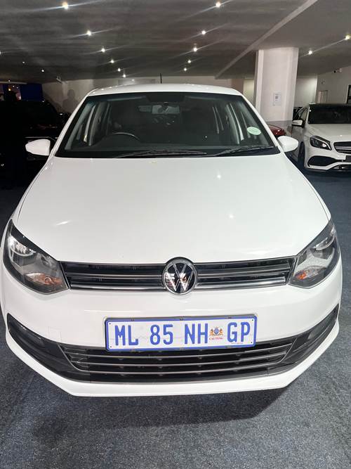 Volkswagen (VW) Polo Vivo 1.4 Hatch Comfortline 5 Door