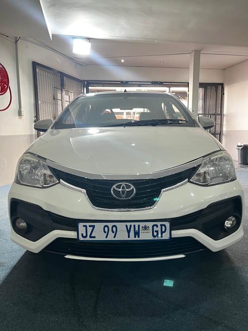 Toyota Etios 1.5 Xs/Sprint 5 Door